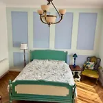 Art Deco House Oceanview Holiday home *