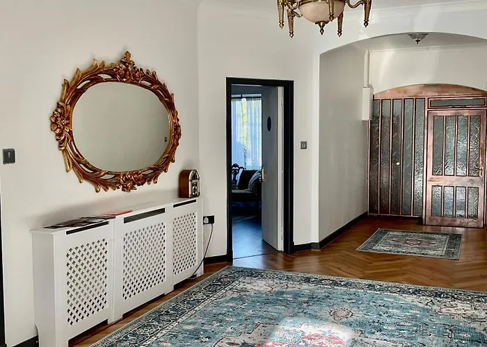 Art Deco House Oceanview *