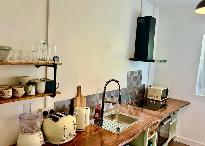 Art Deco House Oceanview *